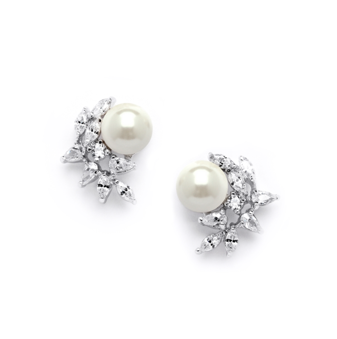 Aretes - Aretes: Aretes con perlas en racimo de laurel